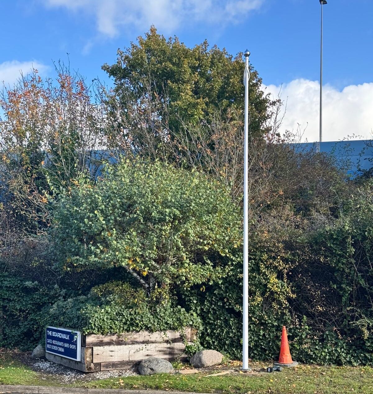 Port Solent, Installed Flagpole